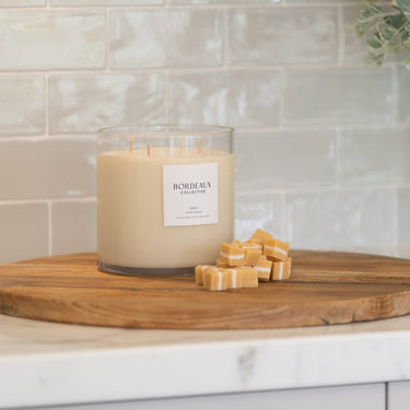 JERSEY - Vanilla Caramel Large Deluxe Candle